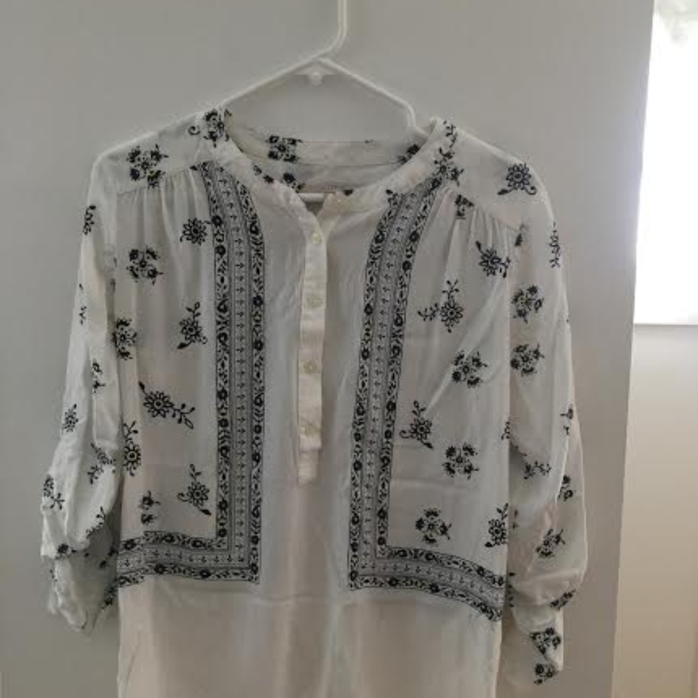 Flowy, floral shirt